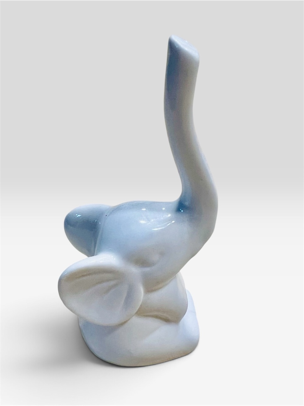 Vintage White Ceramic Elephant Ring Holder